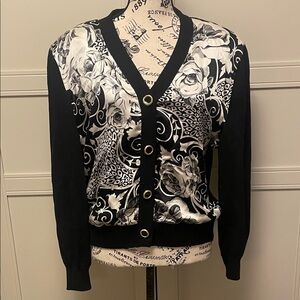 St. John Sport by Marie Gray Black and White Floral Knit Cardigan EUC SZ M